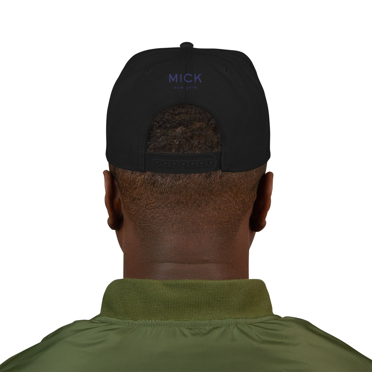 CAP WITH RELAXE GRAPHICS
